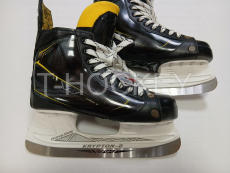 Хоккейные коньки V76 ENCELAD р. 37.5 - Интернет-магазин Российской хоккейной экипировки ESPO, КРОК, ЗАРЯД, МАКО, MWP, V76